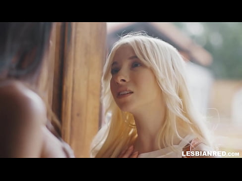 ❤️ D'Meedche kënnt e puer Méint méi spéit heem a schléisst op d'Stiefmamm hir Muschi iessen ❤❌ Sexvideo bei eis lb.sexafinkarasskaz.ru ❌️❤